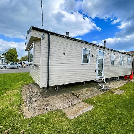 Great 6 Berth Caravan Nearby The Beach In Walton-On-The-Naze Ref 17181X Walton-on-the-Naze Exterior foto